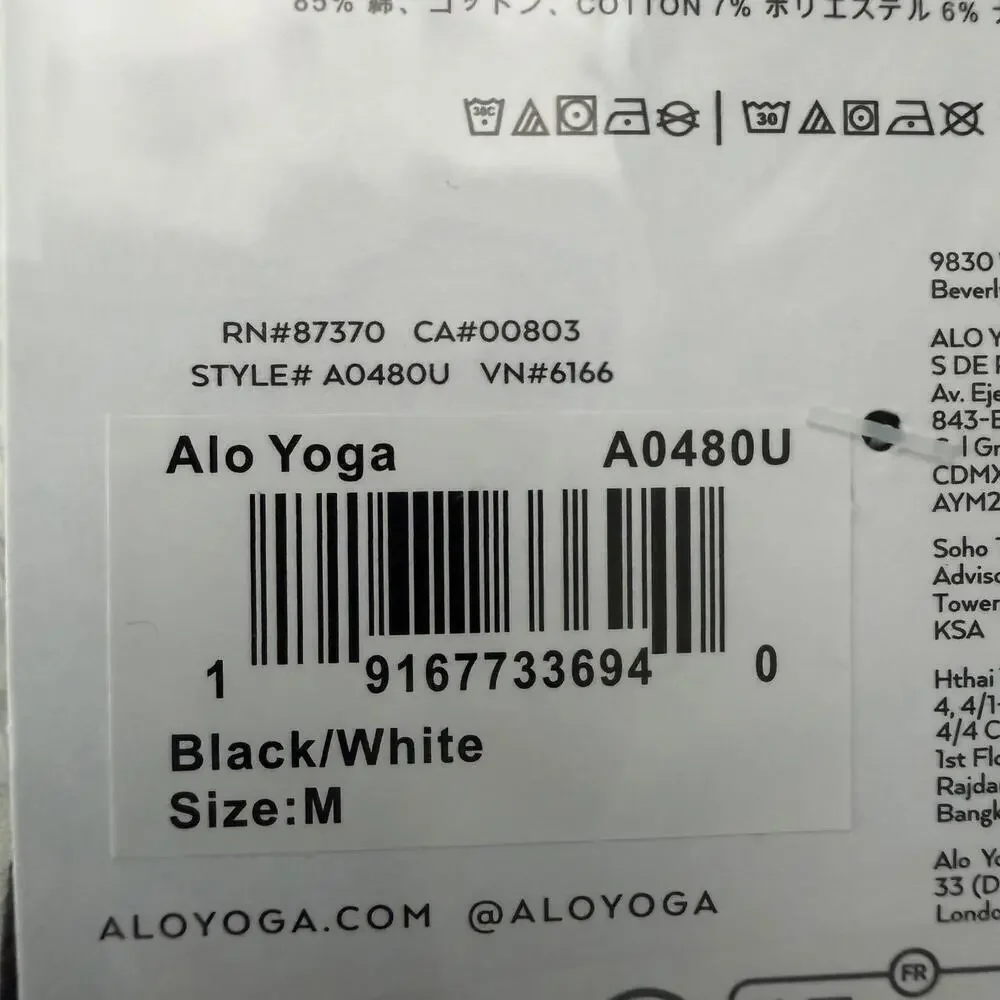 NWT Alo Unisex Half-Crew Throwback Sock – Black/White (Size M)